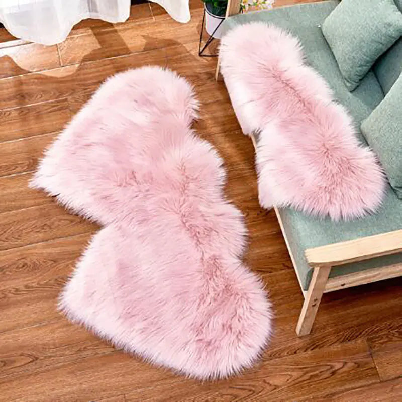 Custom Plush Heart-Shaped Stair Carpet for Decor